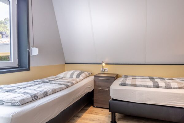 Schlafzimmer 2 Slaapkamer 2
